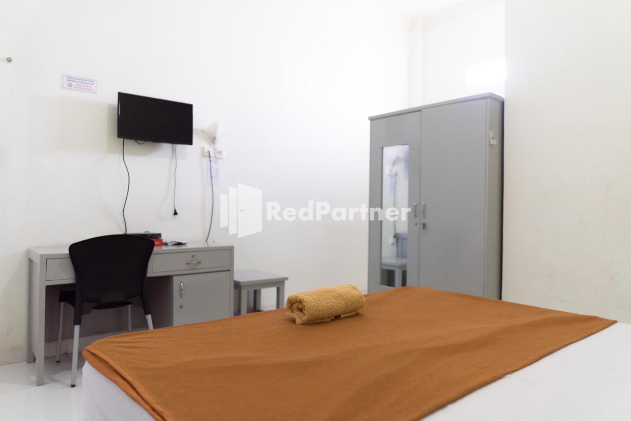 Wisma Aini Syariah Mitra Reddoorz Bandar Lampung Ngoại thất bức ảnh