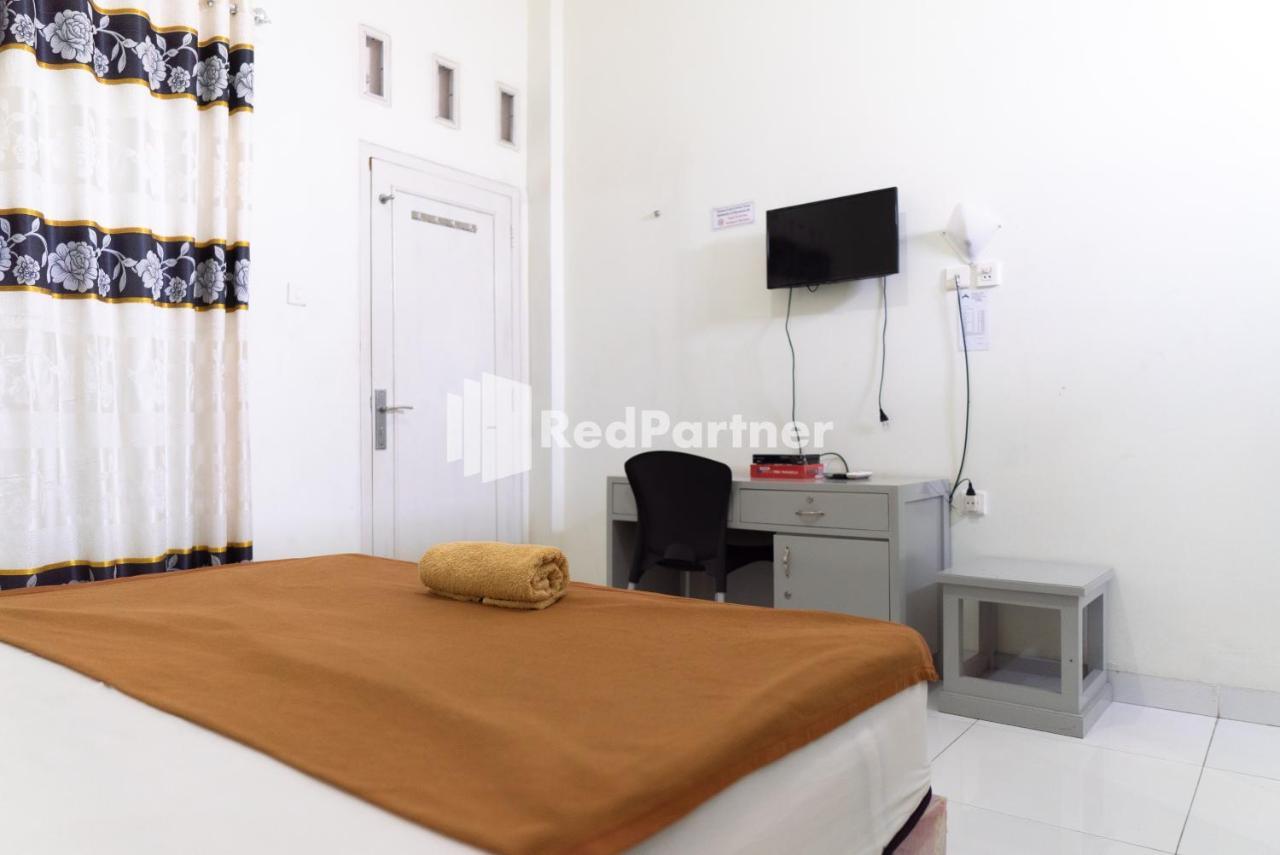 Wisma Aini Syariah Mitra Reddoorz Bandar Lampung Ngoại thất bức ảnh