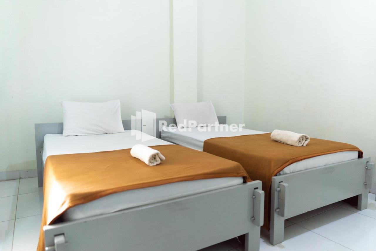 Wisma Aini Syariah Mitra Reddoorz Bandar Lampung Ngoại thất bức ảnh