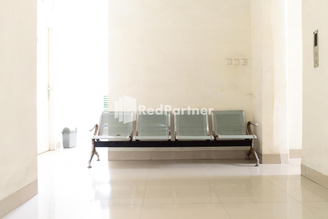 Wisma Aini Syariah Mitra Reddoorz Bandar Lampung Ngoại thất bức ảnh