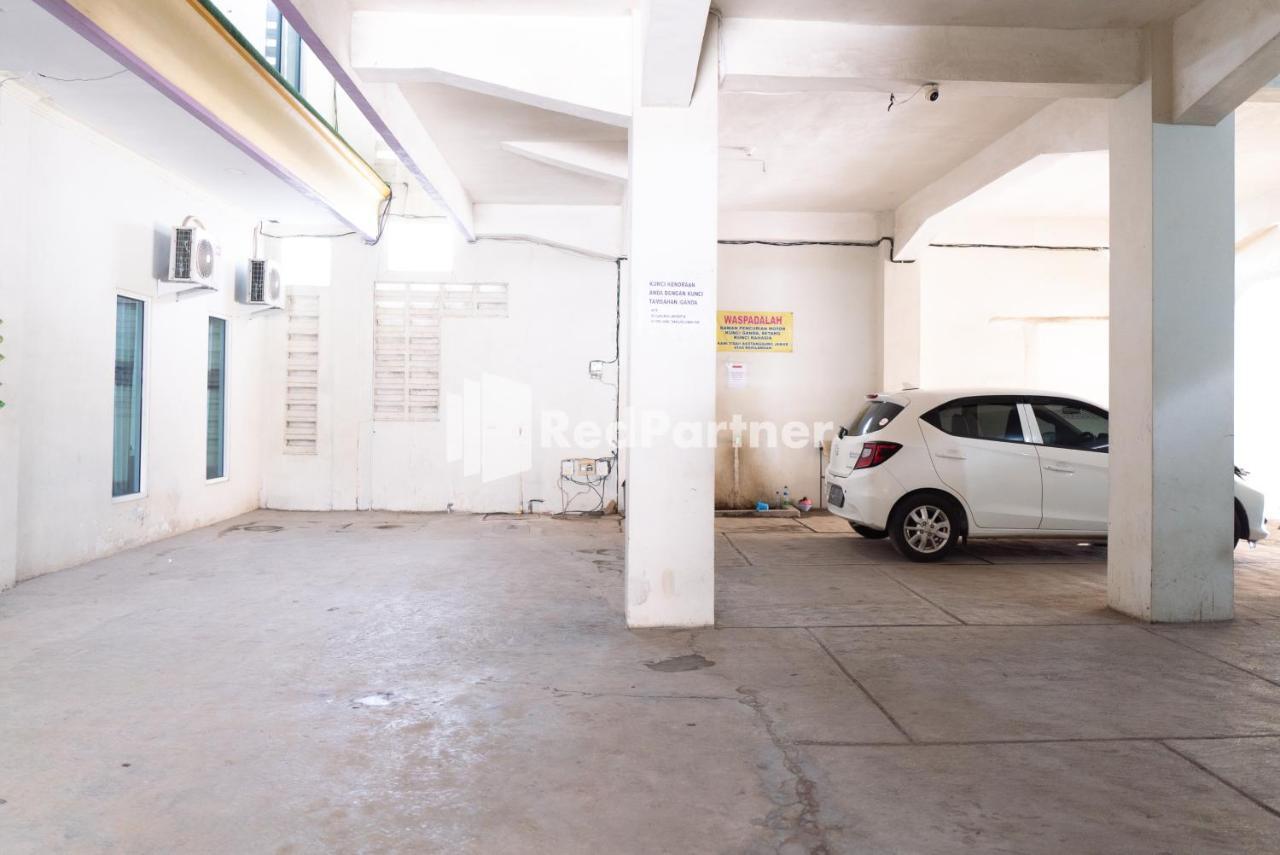 Wisma Aini Syariah Mitra Reddoorz Bandar Lampung Ngoại thất bức ảnh