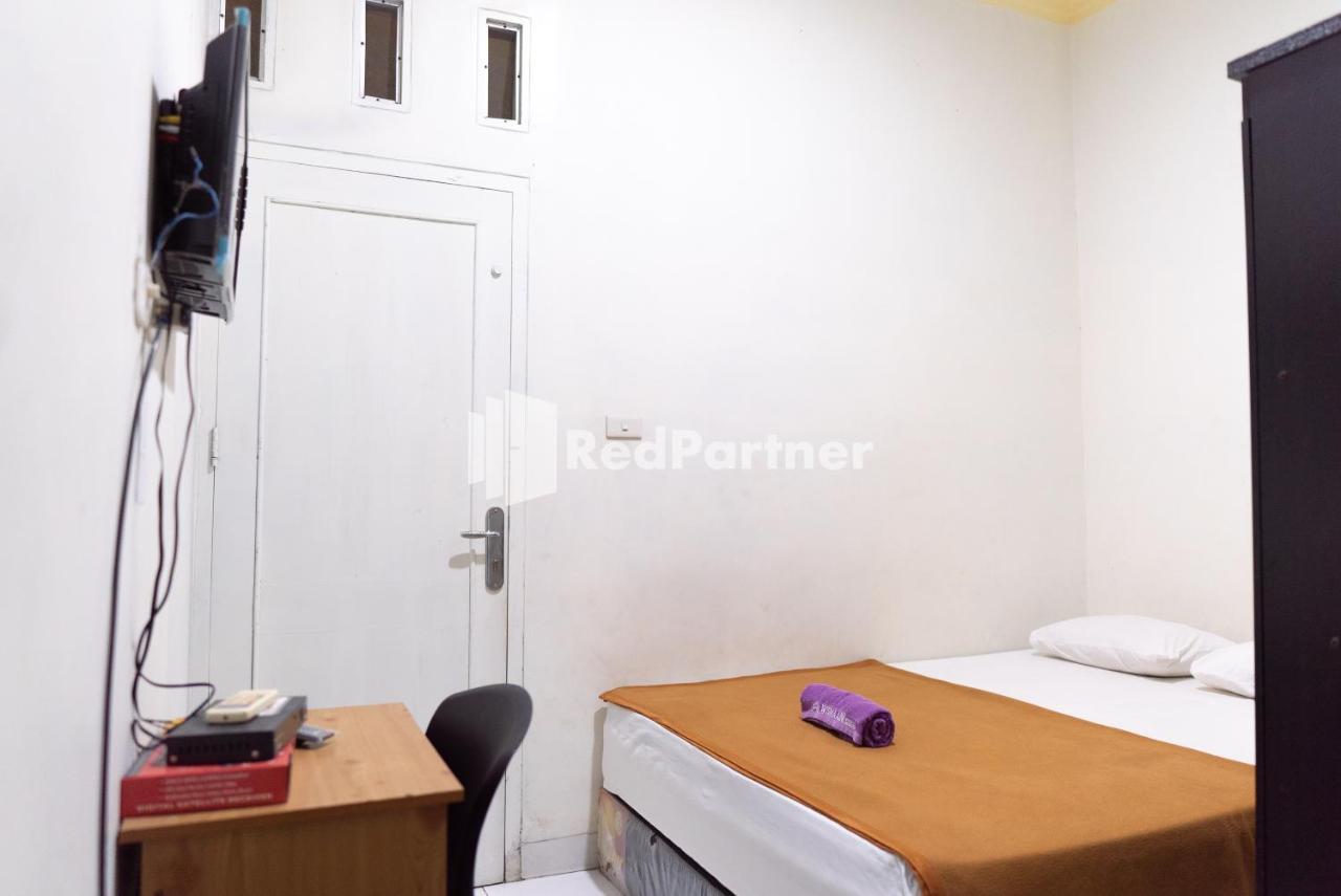 Wisma Aini Syariah Mitra Reddoorz Bandar Lampung Ngoại thất bức ảnh